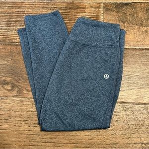 LULULEMON ATHLETICA LEGGINGS - SIZE 4